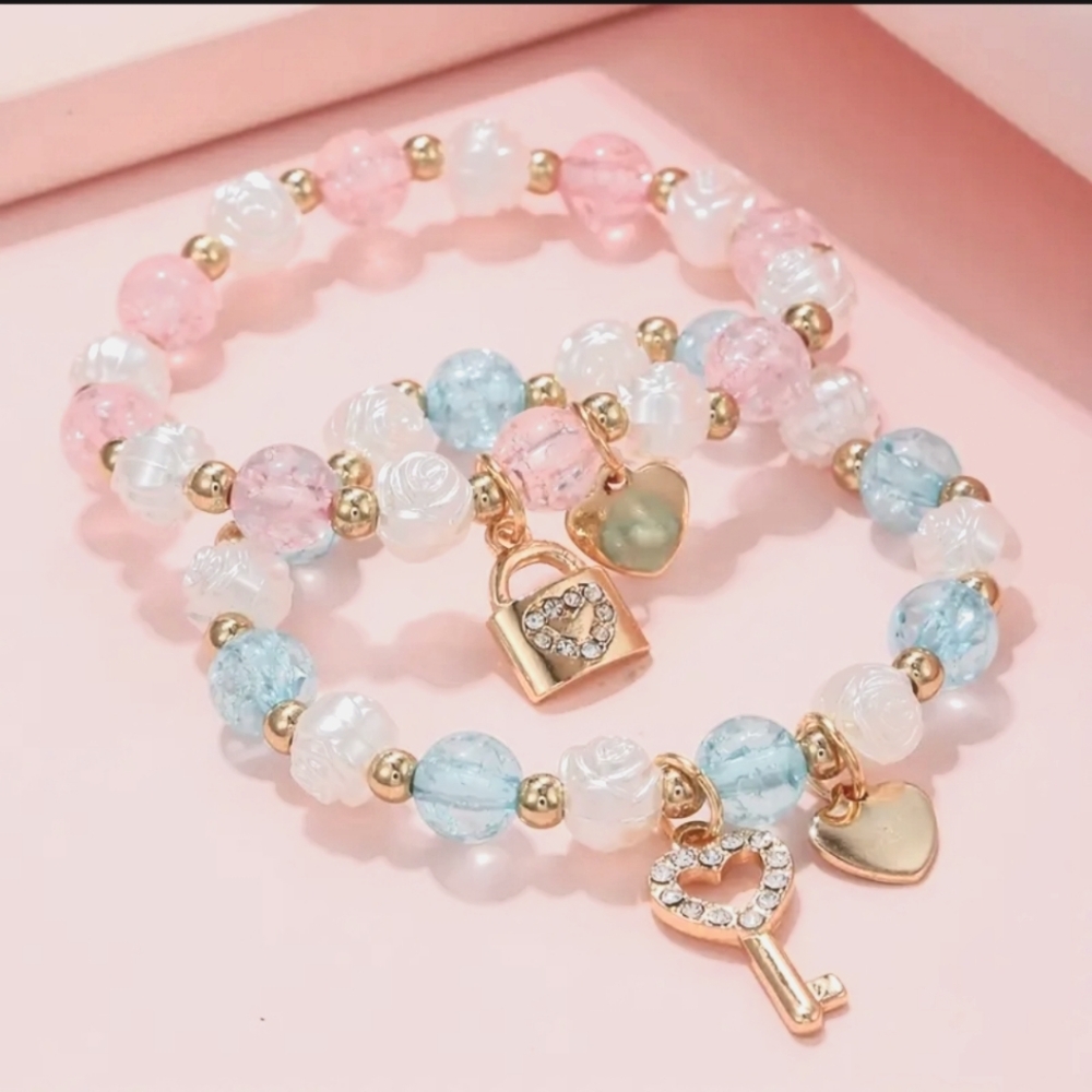 2pcs Girls Cute Lock Key Heart Pendant Bracelet, Flower Design Beaded Elastic - Picture 3 of 7